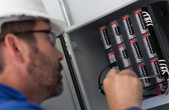 To maximize production and yield, you need reliable and efficient measurements of oil, gas, and water. 